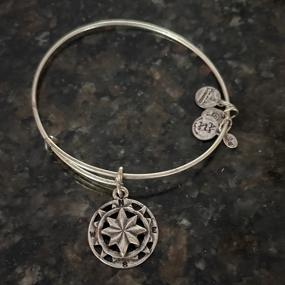 Alex and Ani Silver tone Compass Bracelet - Picture 1 of 3